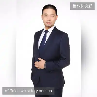 董春奕